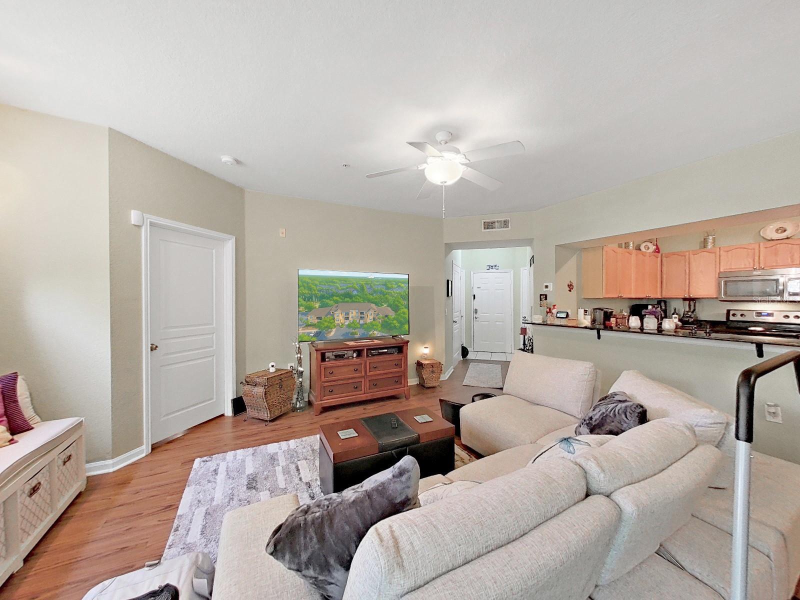 Image 16 of 40 For 5125 Palm Springs Boulevard 11104