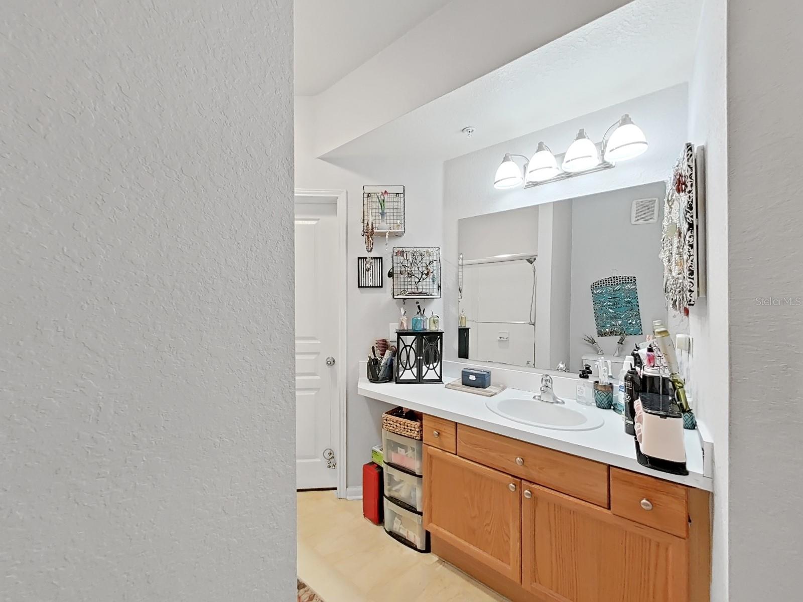 Image 27 of 40 For 5125 Palm Springs Boulevard 11104