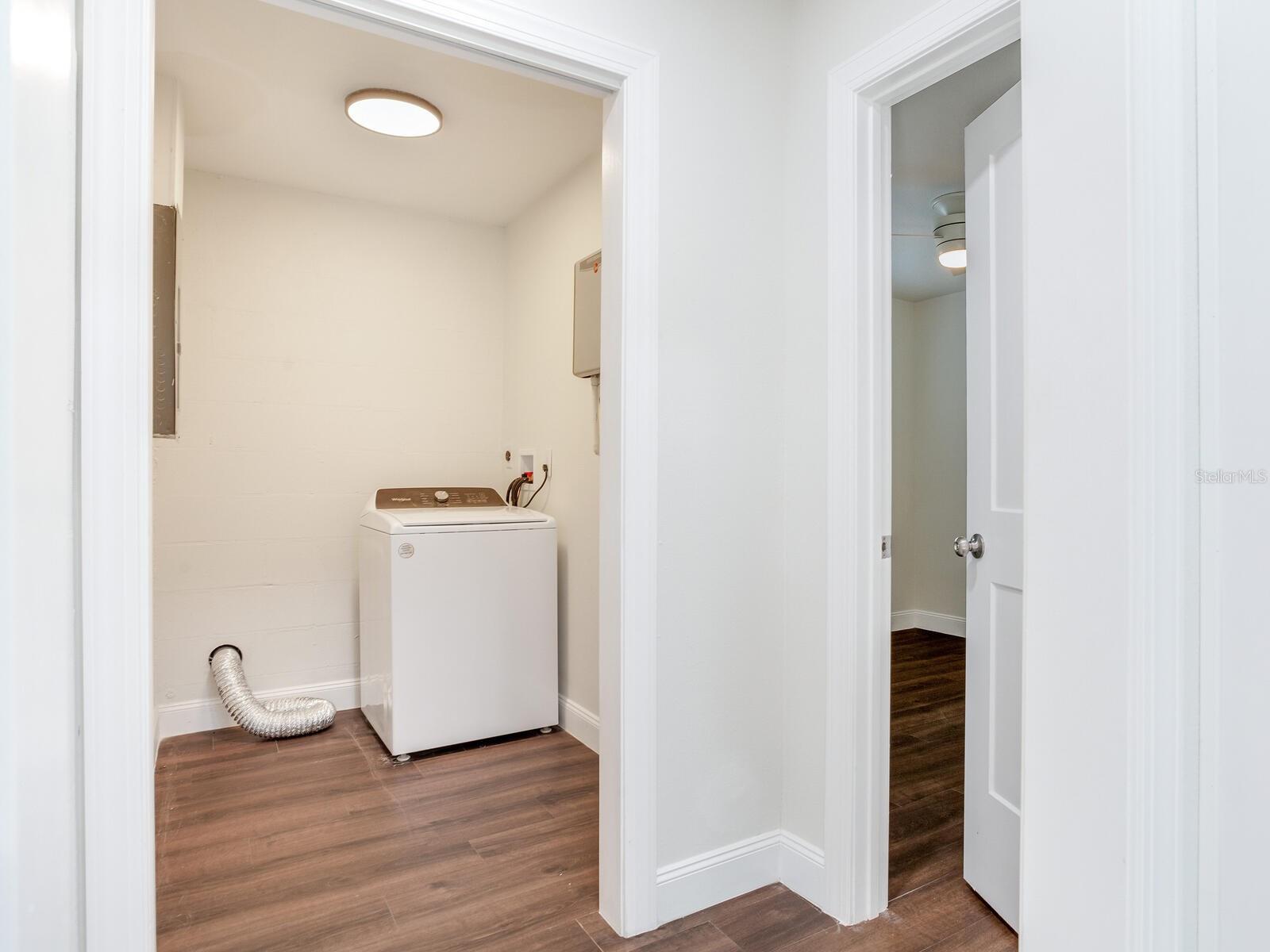 Image 39 of 46 For 4331 56th Avenue Terrace E
