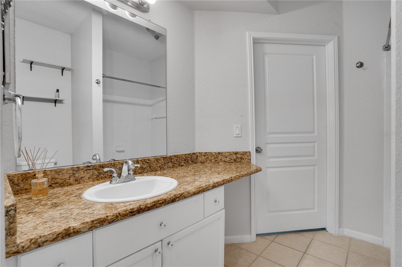 Image 18 of 30 For 5125 Palm Springs Boulevard 5101