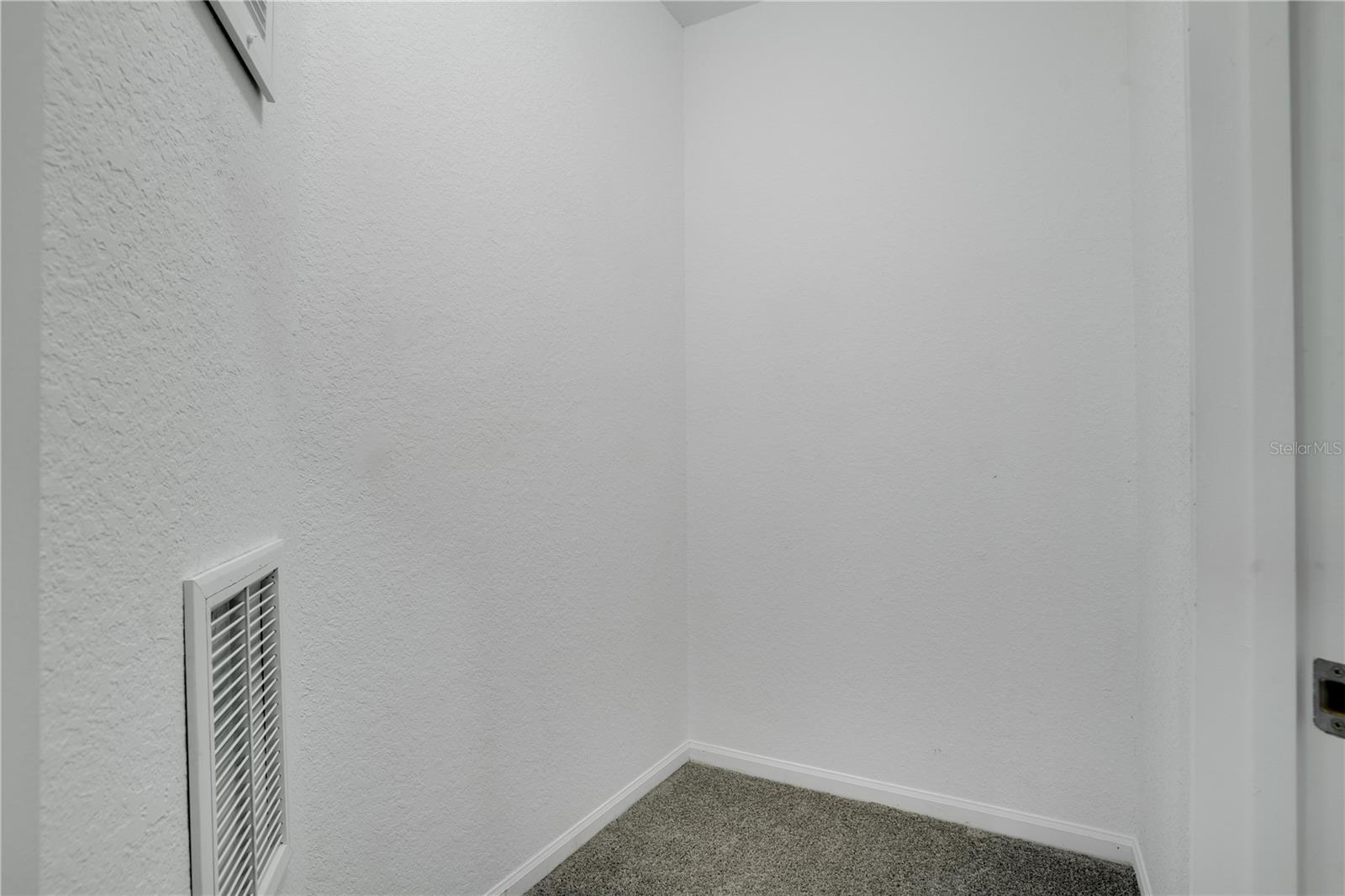 Image 21 of 30 For 5125 Palm Springs Boulevard 5101