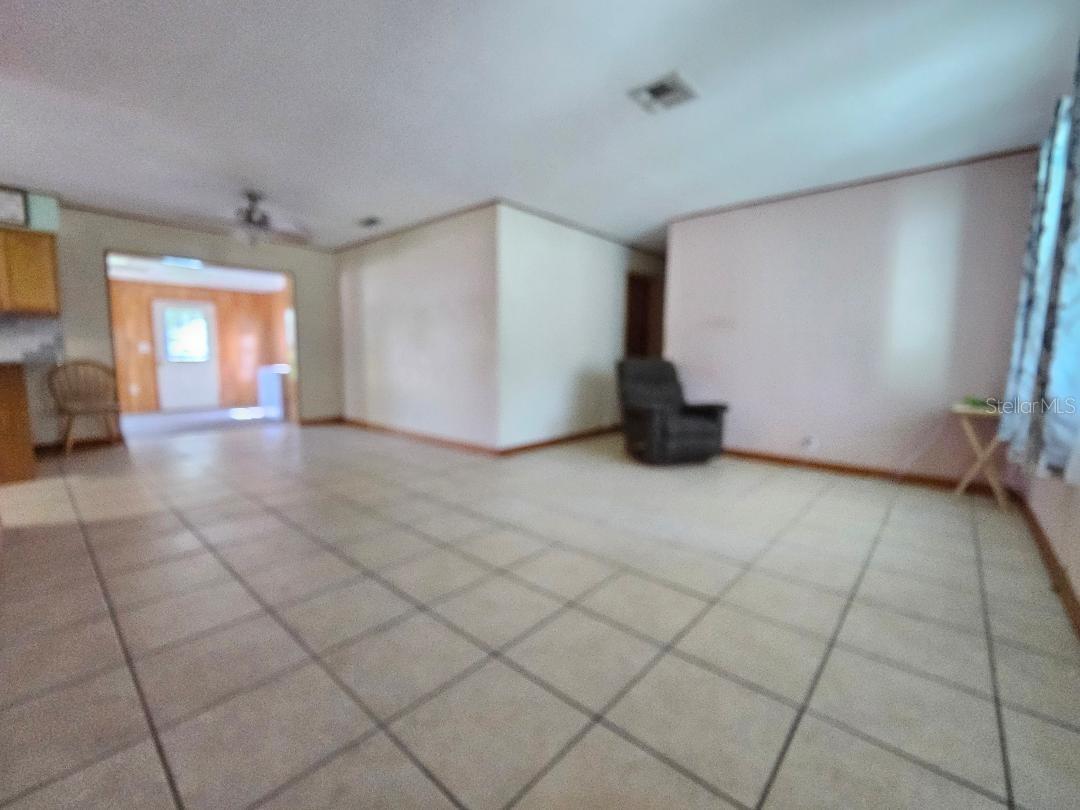 Image 10 of 22 For 36421 Lanson Avenue