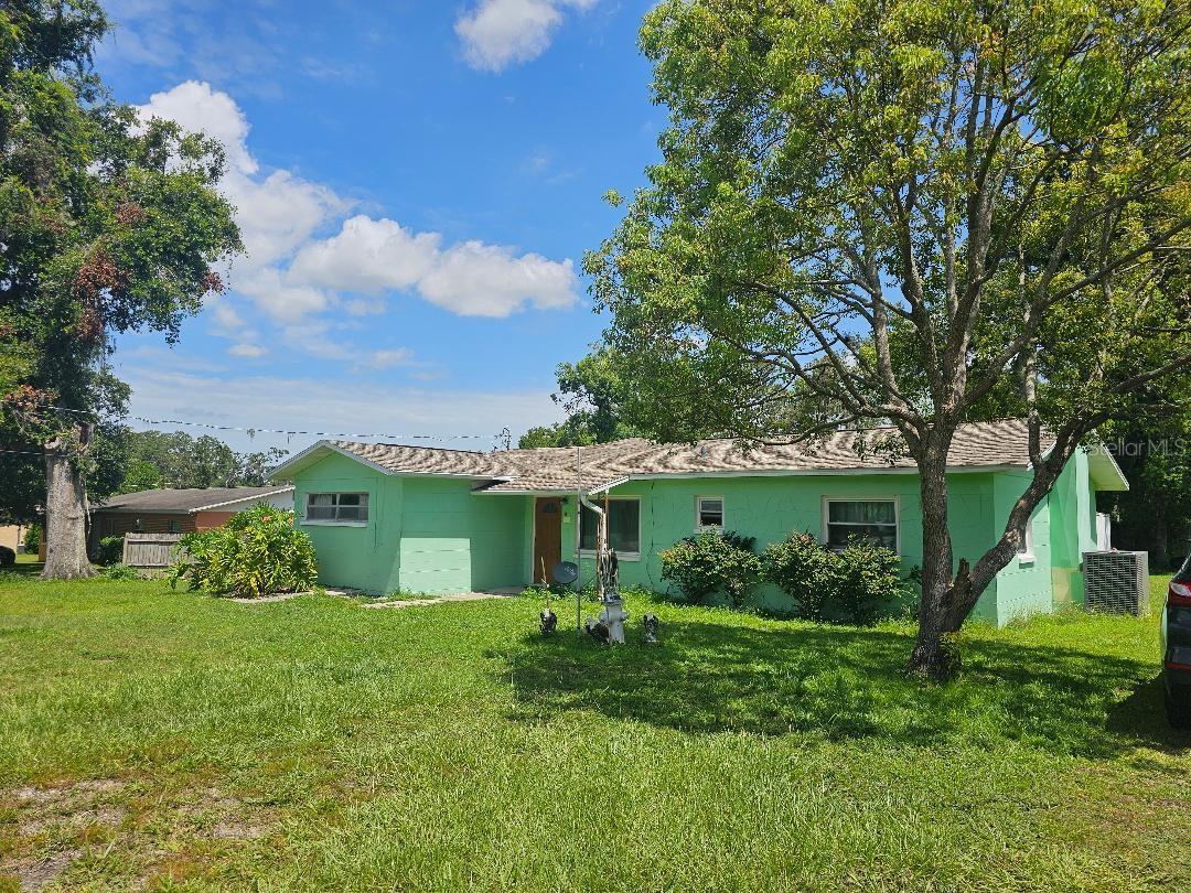 Image 2 of 22 For 36421 Lanson Avenue