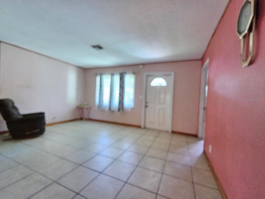 Image 9 of 22 For 36421 Lanson Avenue