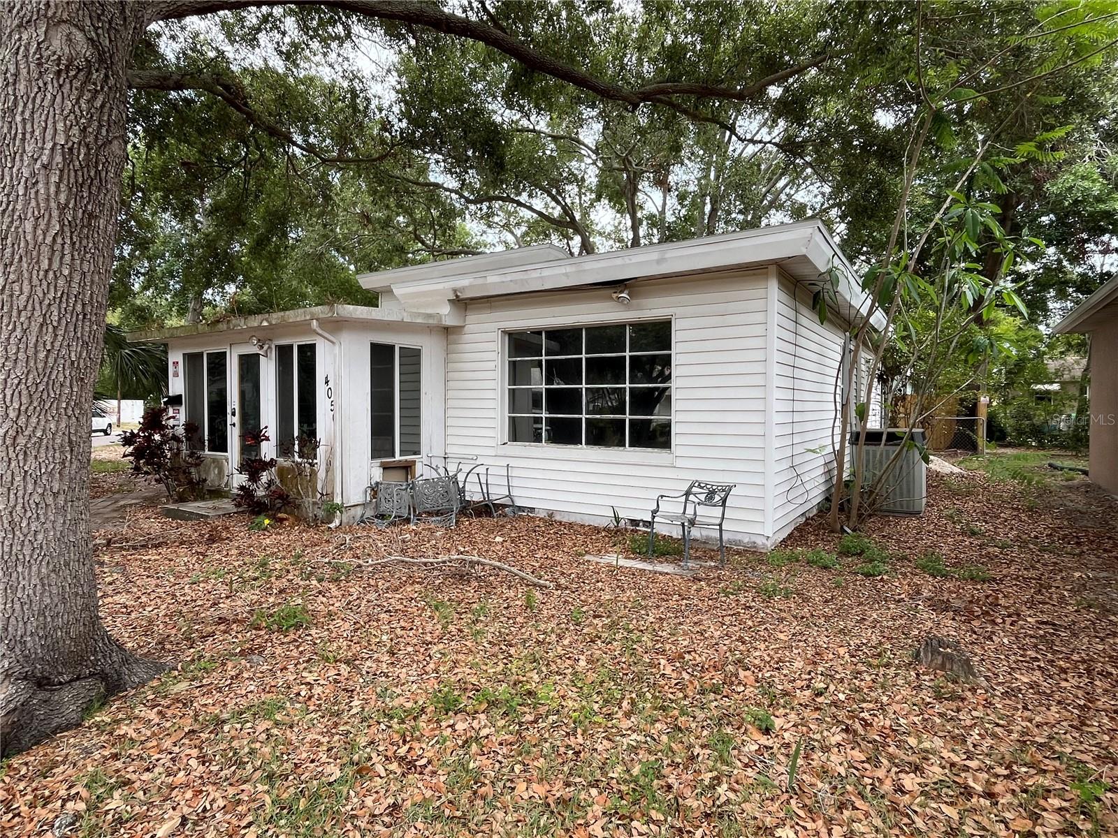 Image 2 of 9 For 4050 Iris Street N