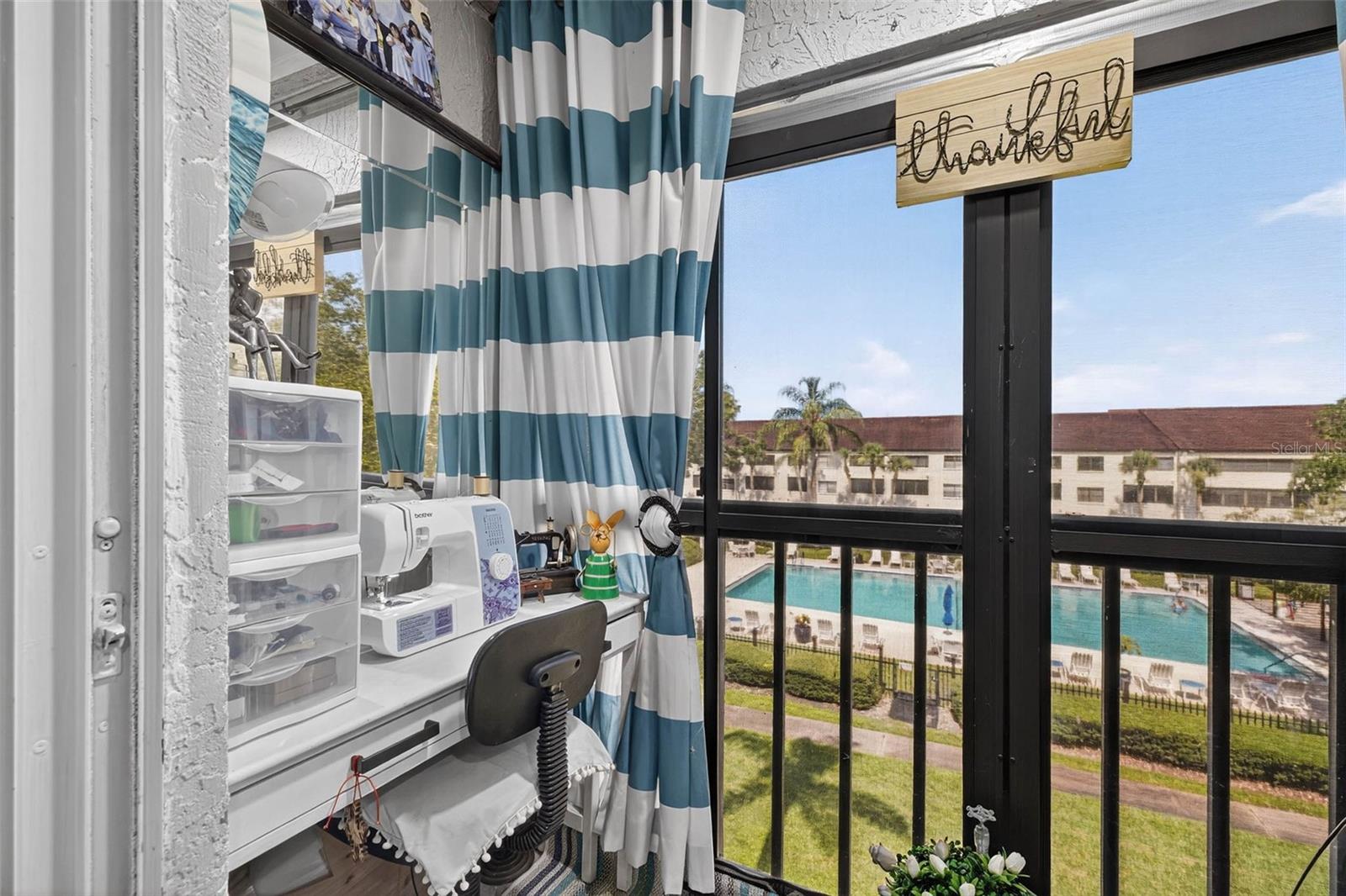 Image 30 of 43 For 2591 Countryside Boulevard 5304