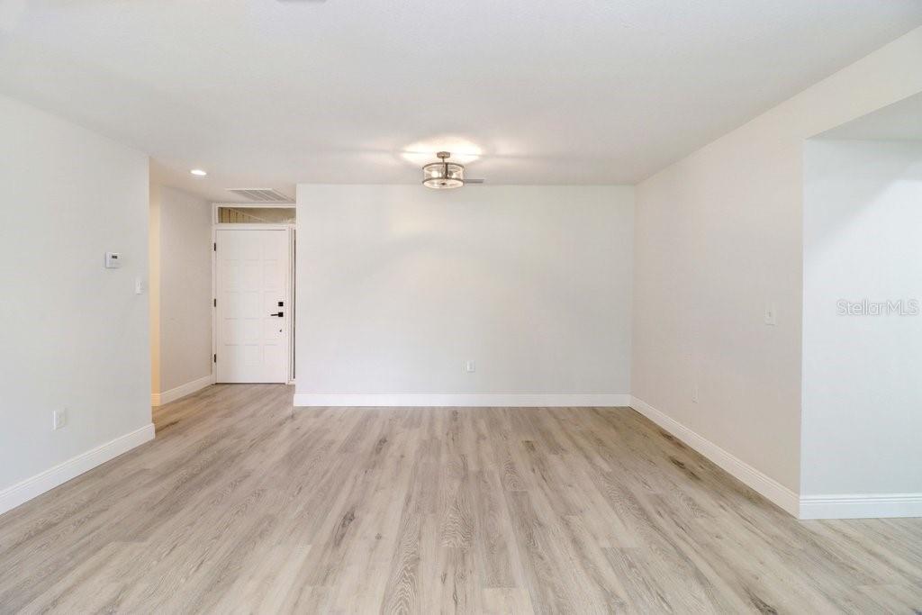 Image 3 of 19 For 3568 Wilkinson Woods Drive 23