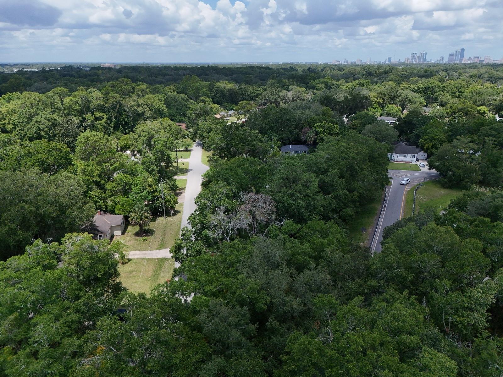 Image 2 of 14 For 5015 Bridgewater Circle