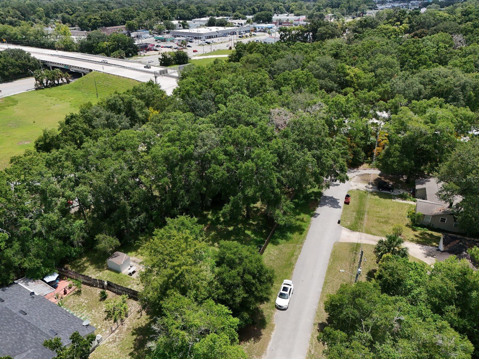 Image 5 of 14 For 5015 Bridgewater Circle
