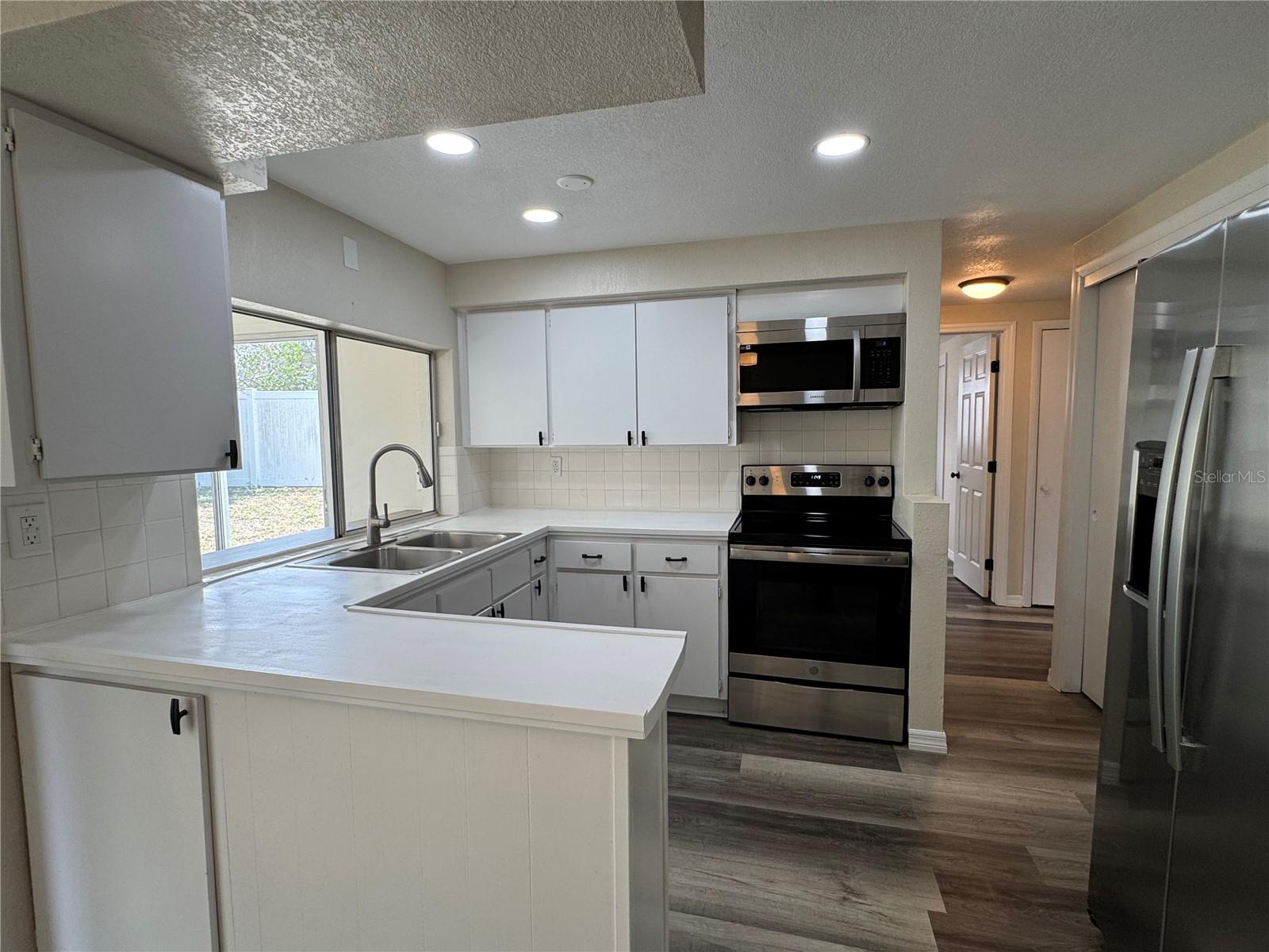 Image 7 of 32 For 3708 Winder Drive