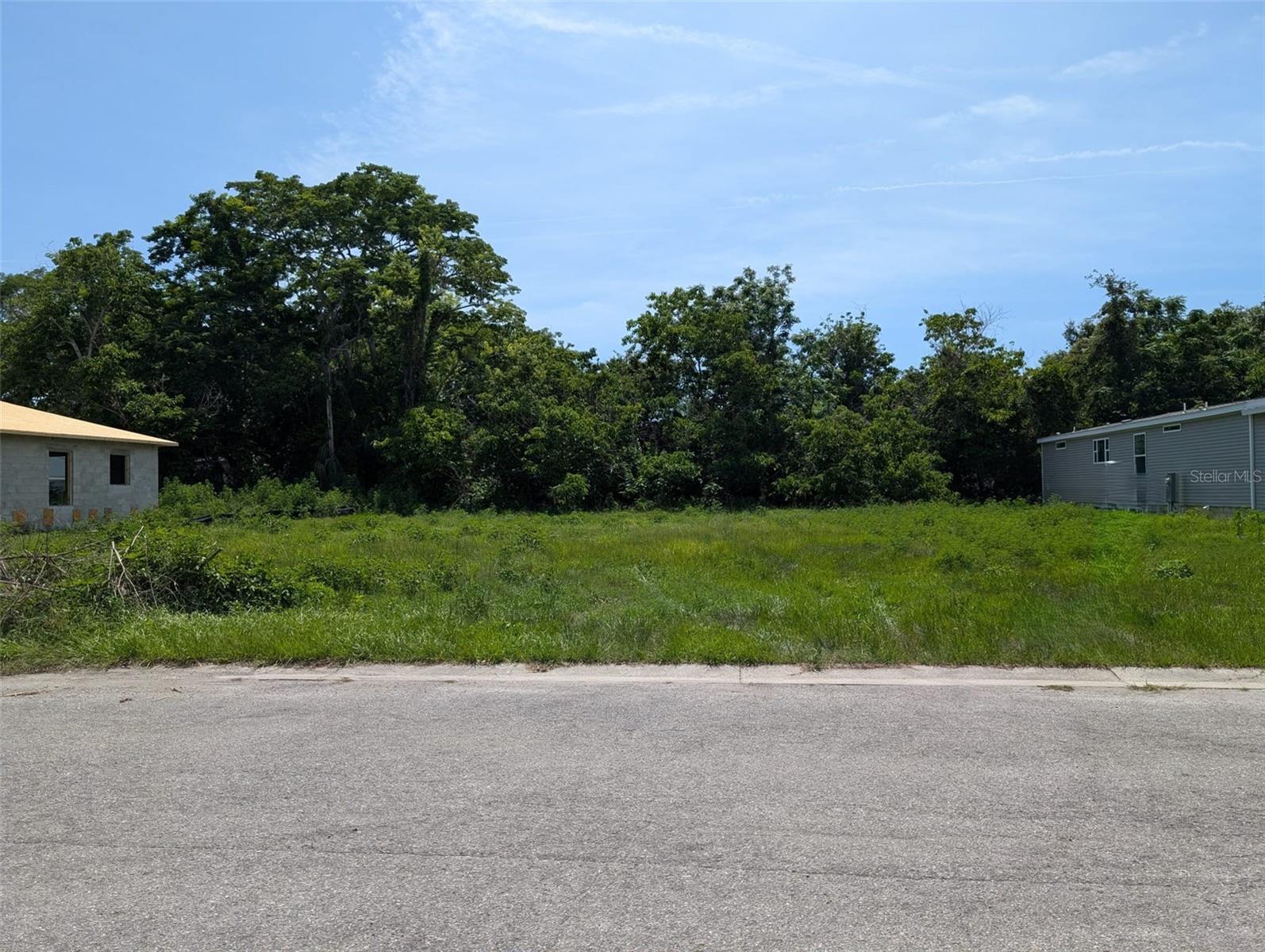 Image 10 of 16 For 15579 Charmwood Drive