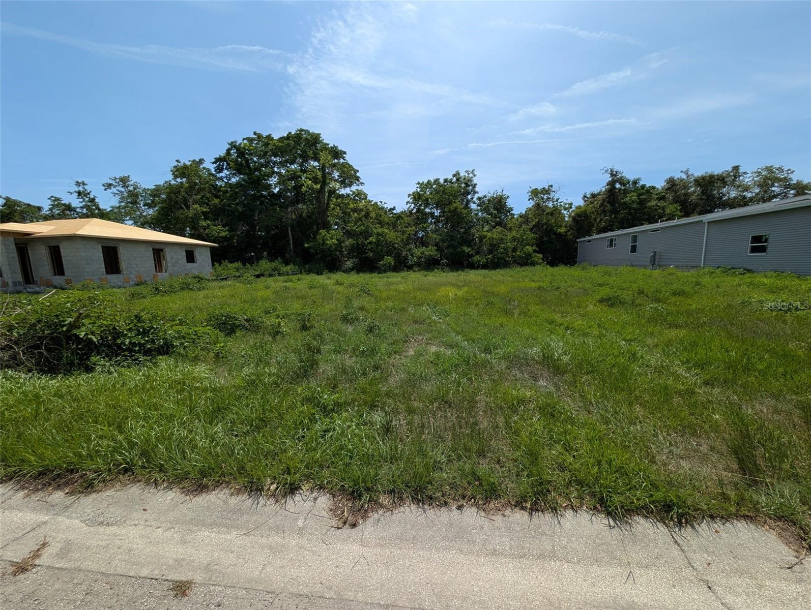 Image 4 of 16 For 15579 Charmwood Drive