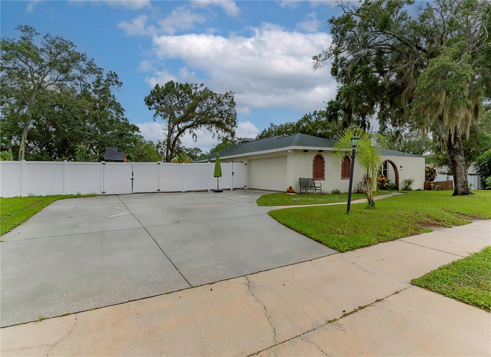 Image 3 of 60 For 2026 Spanish Pines Drive