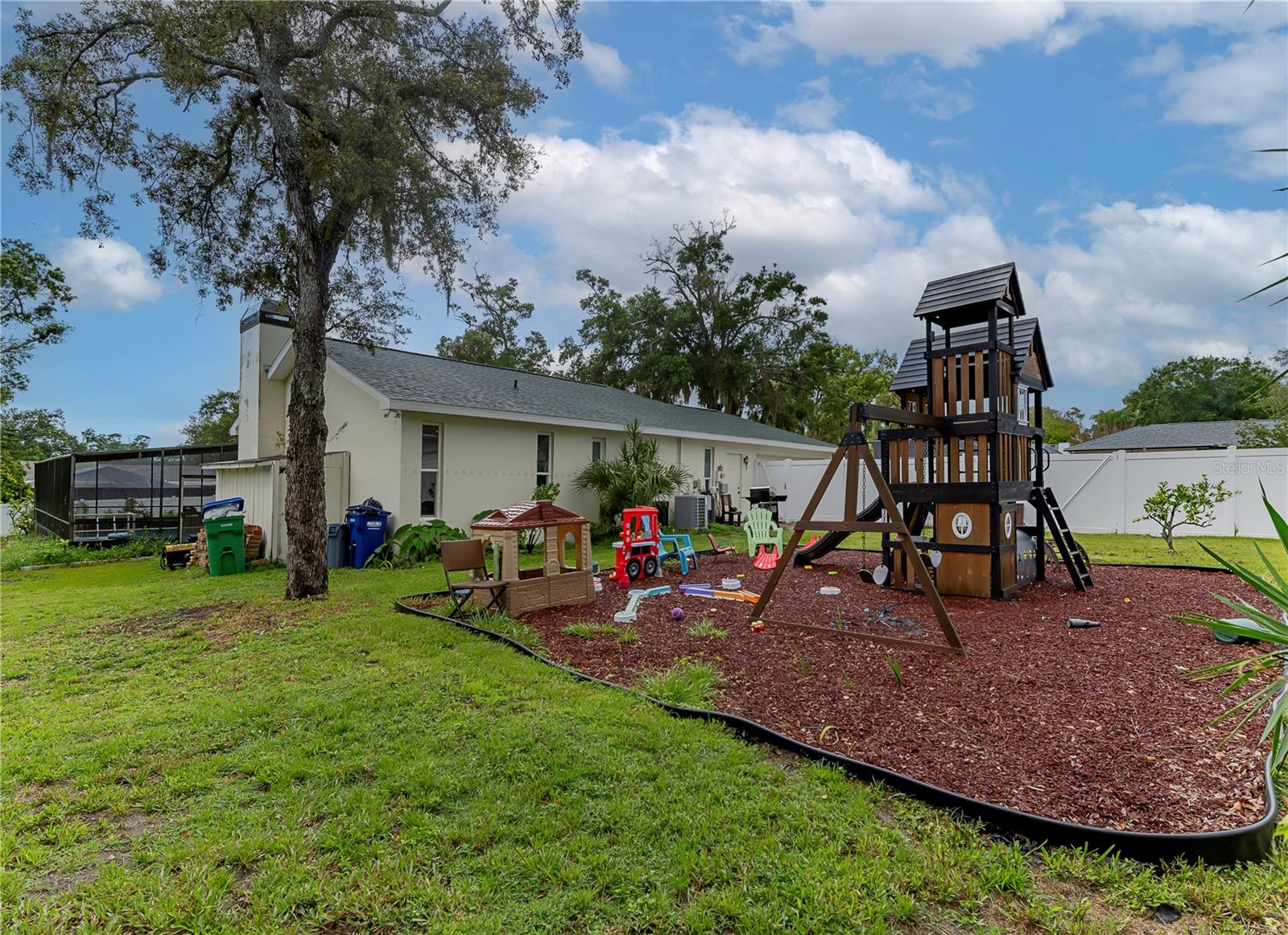 Image 54 of 60 For 2026 Spanish Pines Drive