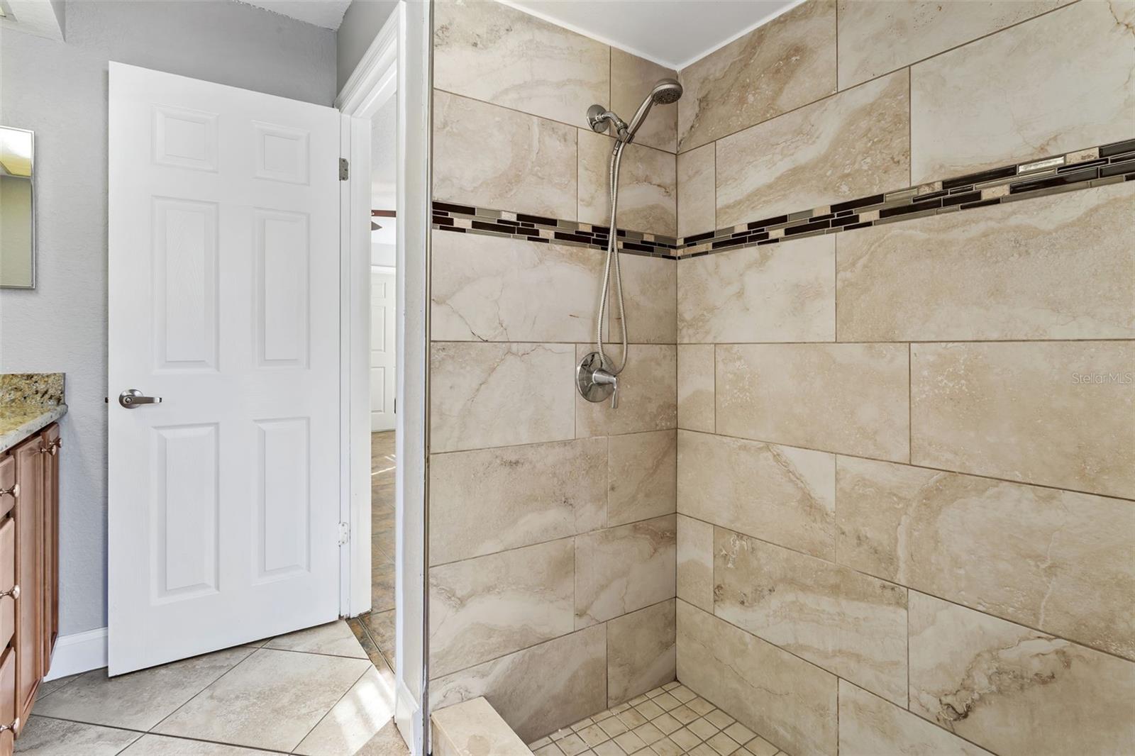 Image 13 of 30 For 8005 Pepperidge Lane