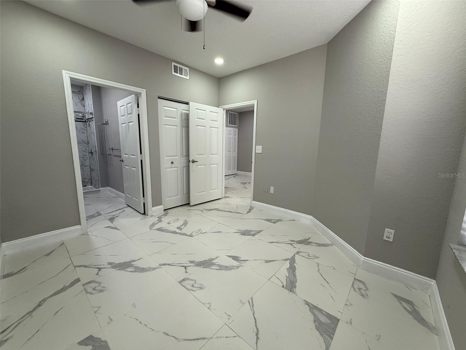 Image 10 of 14 For 9258 Lake Chase Island Way 9258