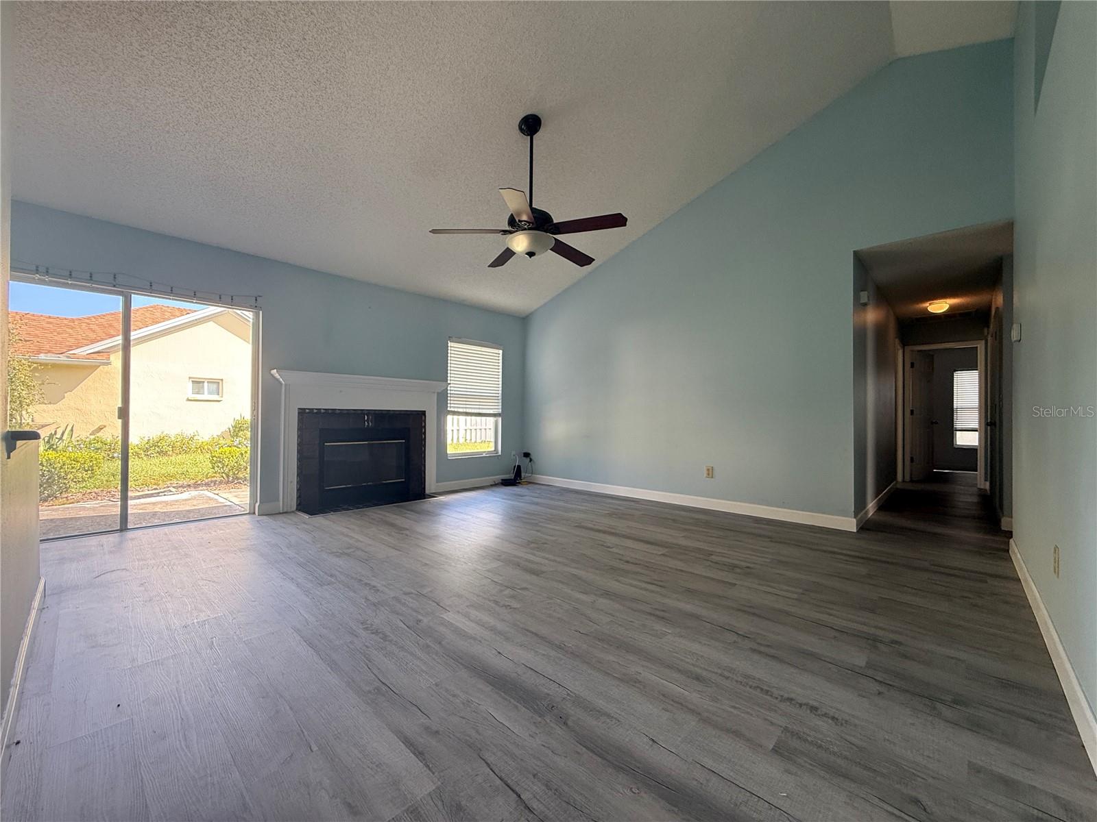 Image 15 of 34 For 7202 Ridgeport Drive