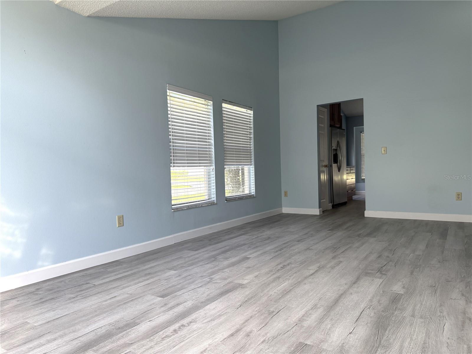 Image 6 of 34 For 7202 Ridgeport Drive