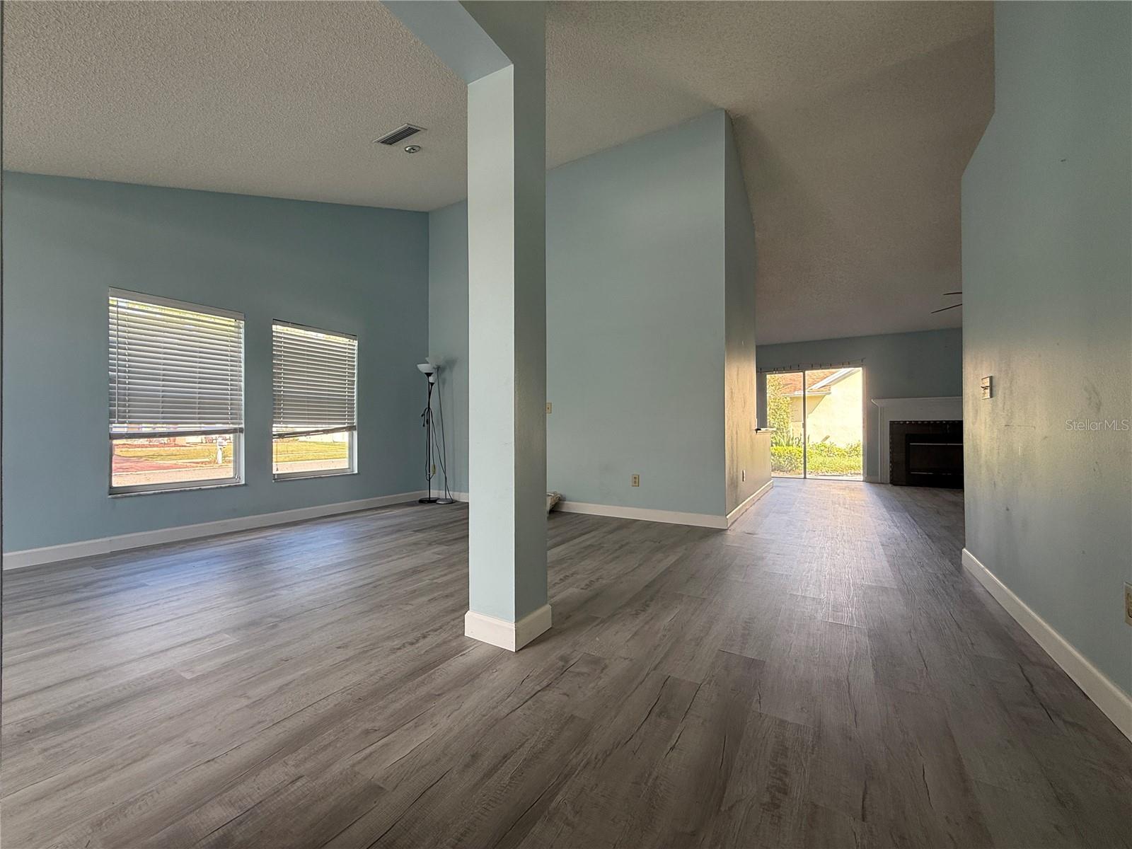 Image 8 of 34 For 7202 Ridgeport Drive