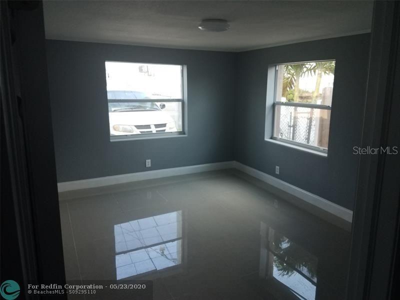 Image 11 of 52 For 1610 22nd Avenue
