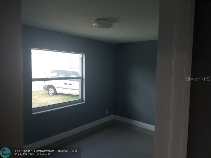Image 4 of 52 For 1610 22nd Avenue