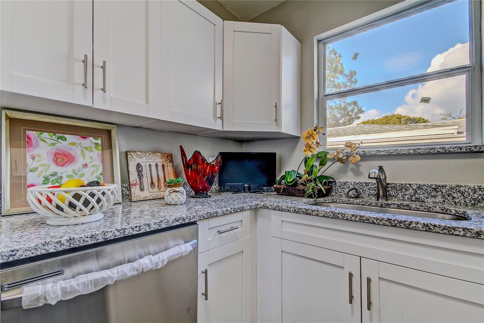 Image 16 of 59 For 3406 13th Street