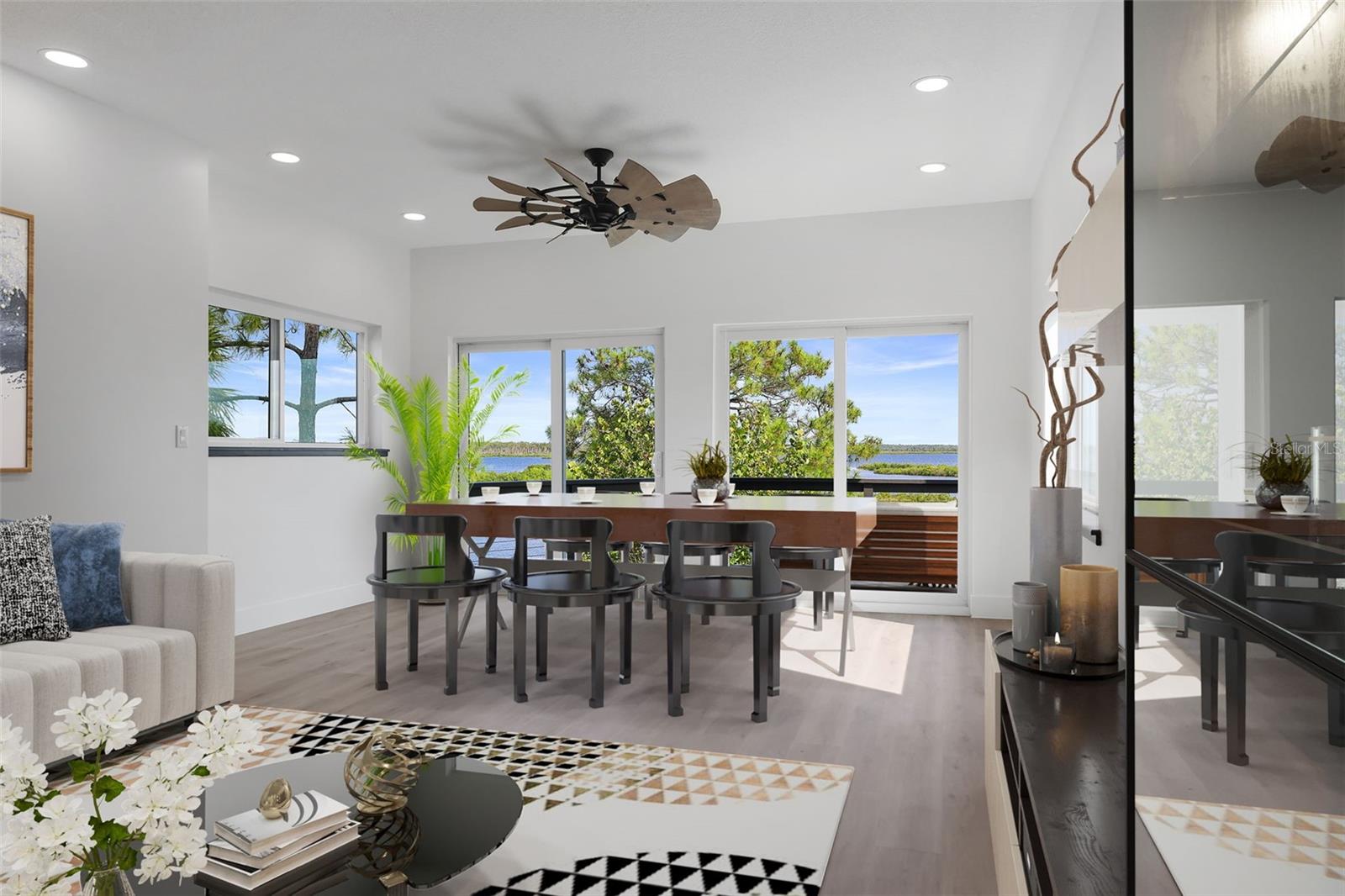 Listing photo id 4 for 10701 Pine Island Drive
