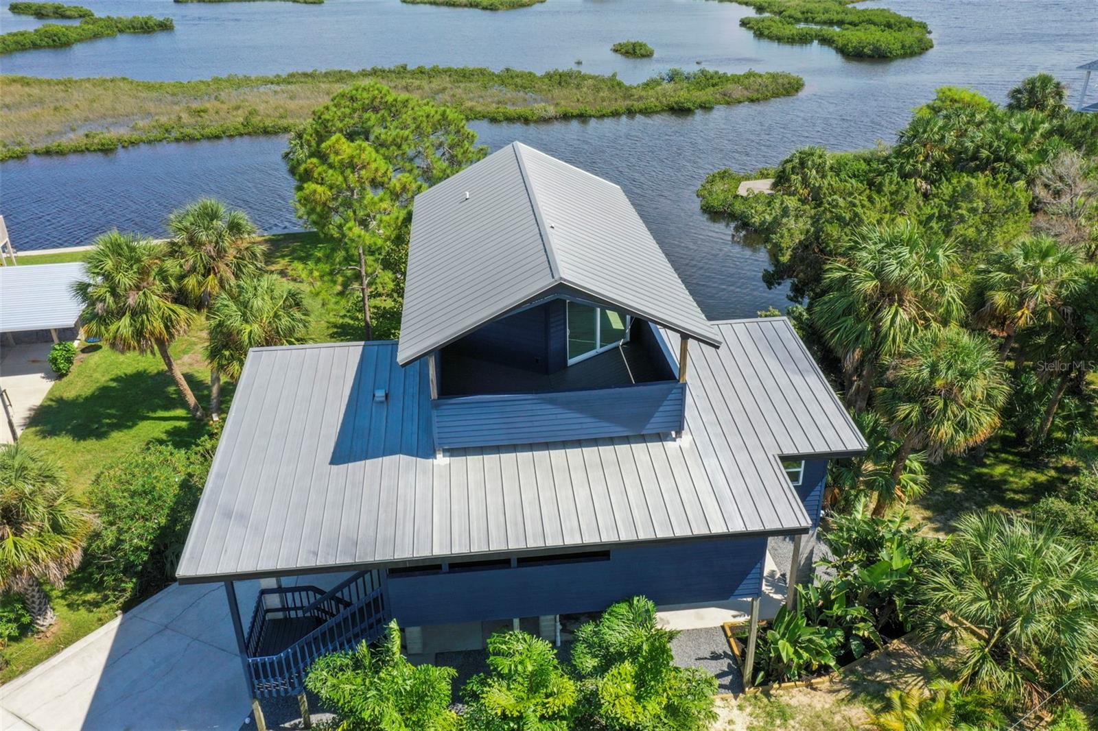 Listing photo id 63 for 10701 Pine Island Drive