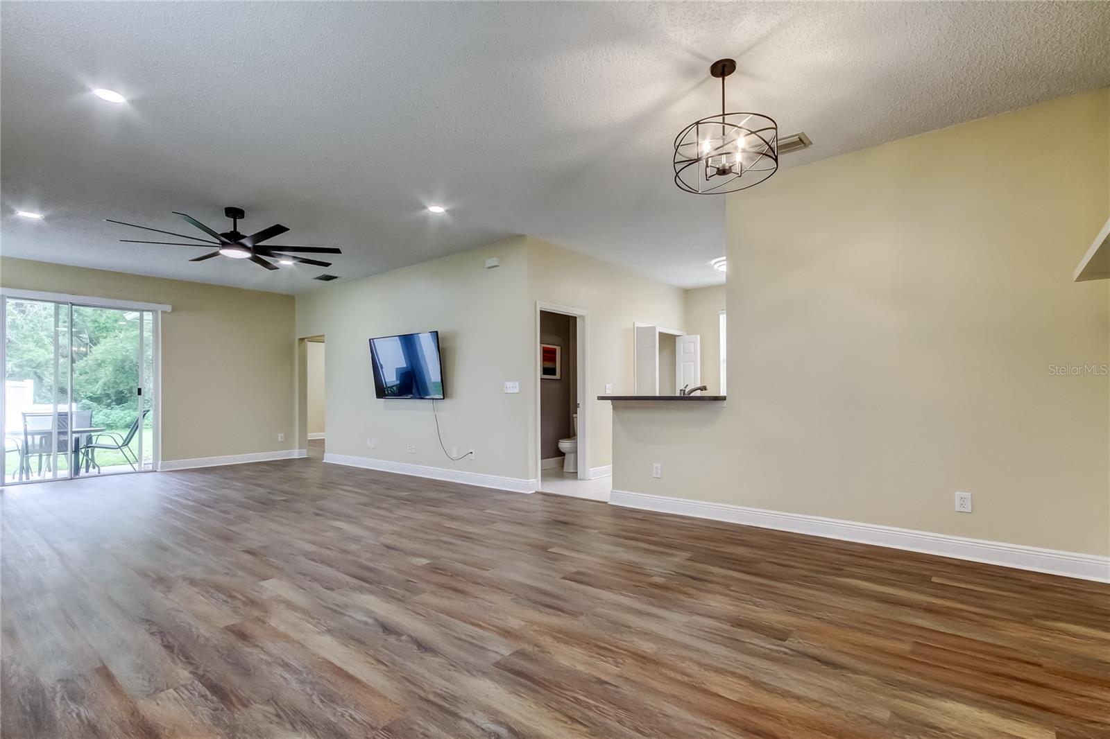 Image 10 of 38 For 6101 Lanshire Drive