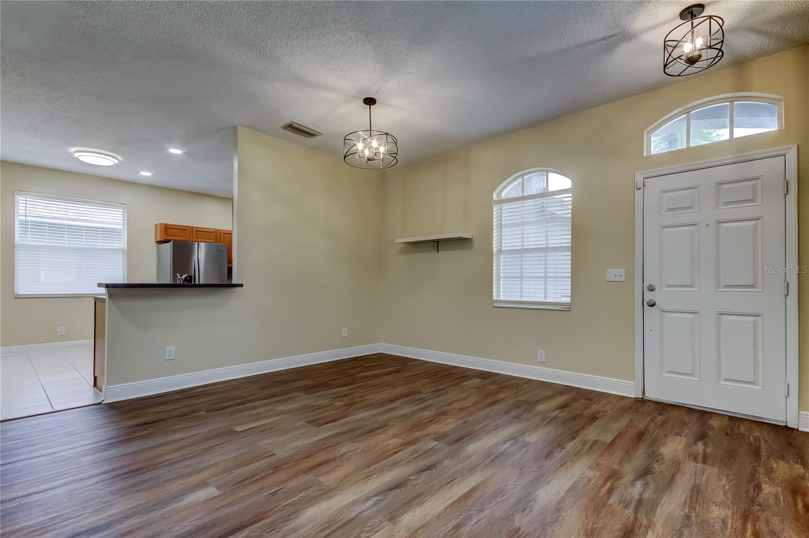 Image 11 of 38 For 6101 Lanshire Drive