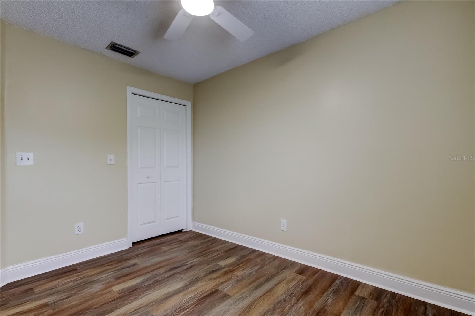Image 33 of 38 For 6101 Lanshire Drive