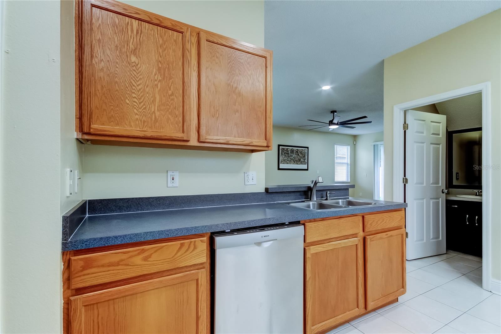 Image 6 of 38 For 6101 Lanshire Drive