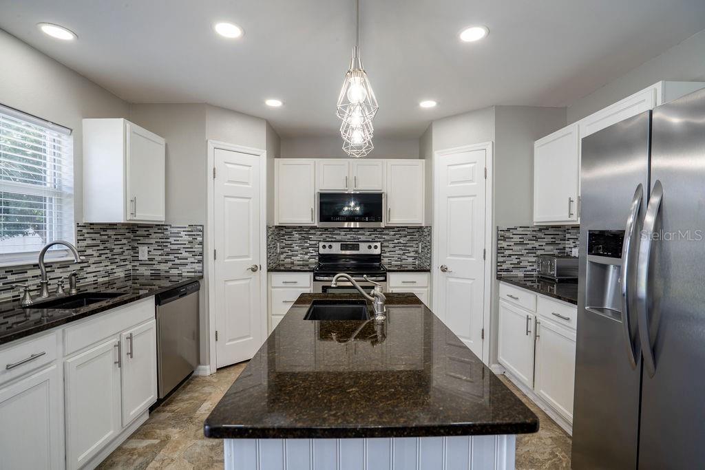Image 10 of 39 For 1218 Apopka Drive