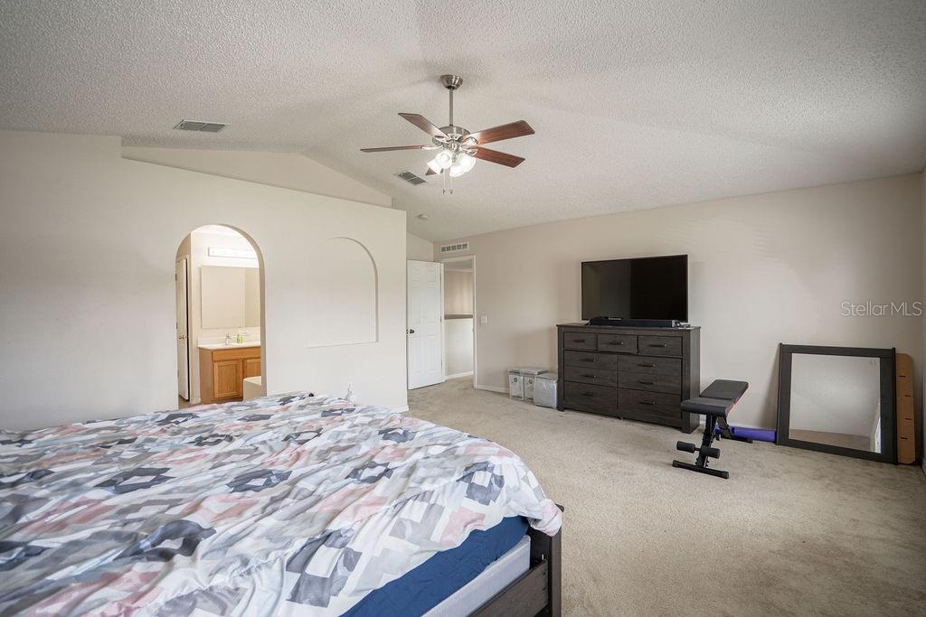 Image 31 of 39 For 1218 Apopka Drive