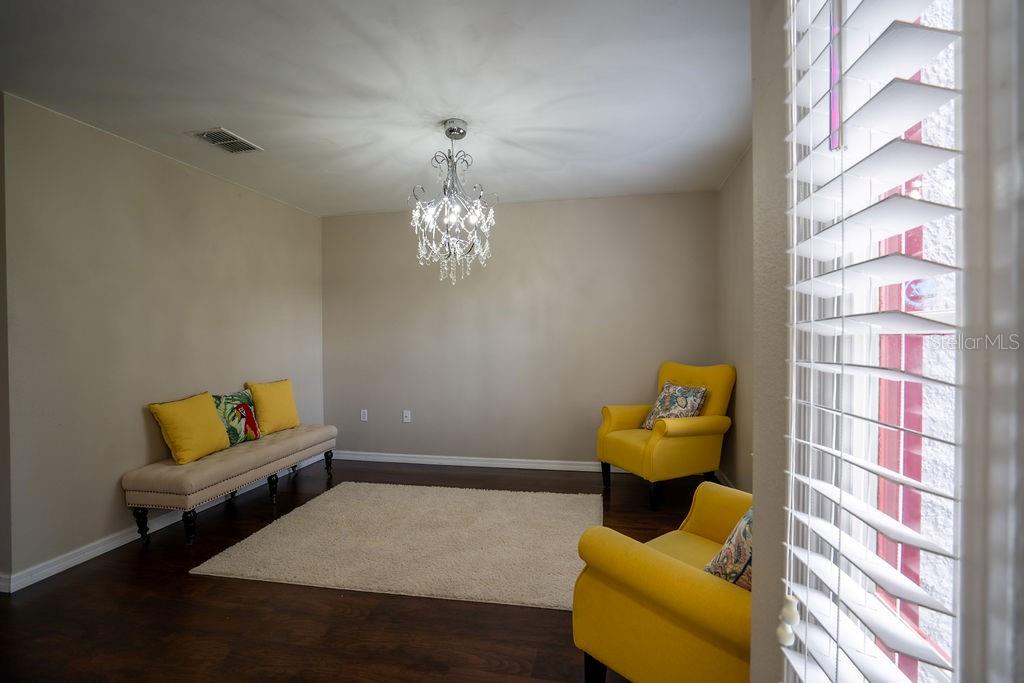 Image 6 of 39 For 1218 Apopka Drive