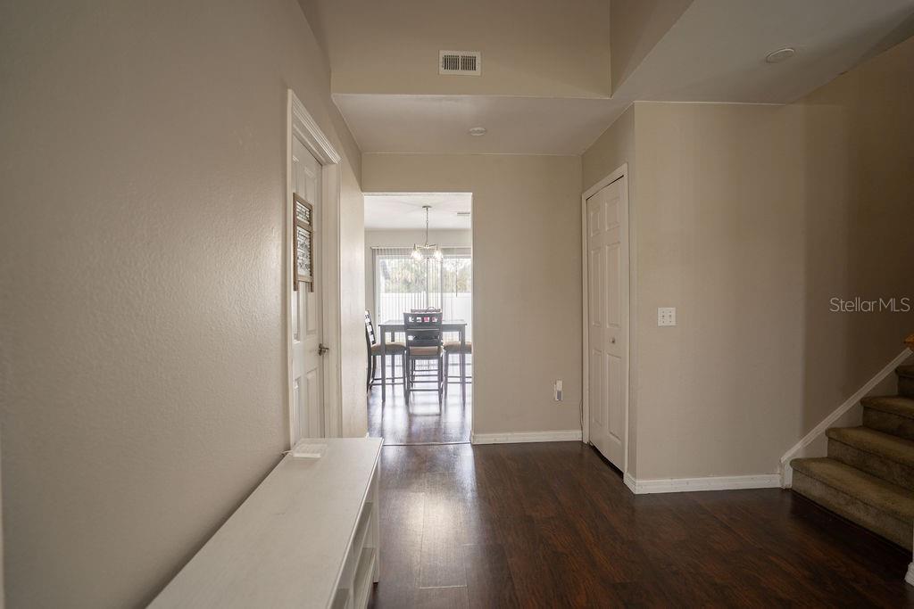 Image 7 of 39 For 1218 Apopka Drive