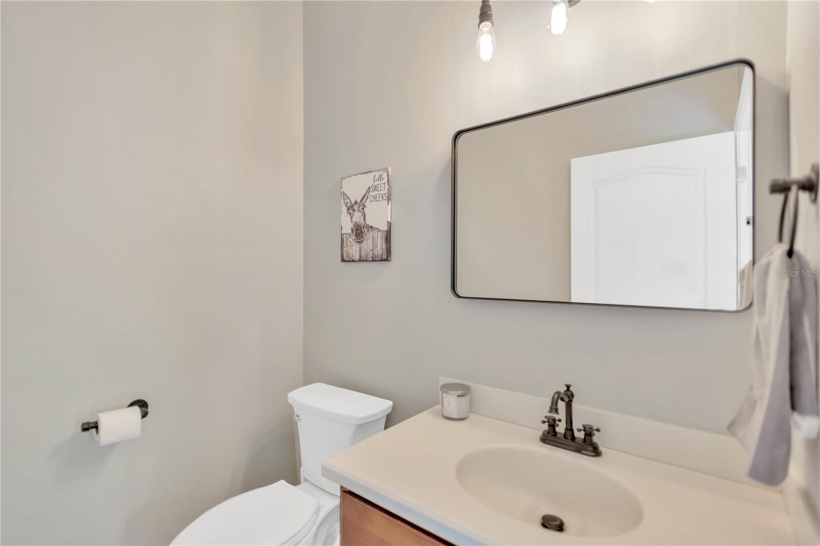 Image 19 of 52 For 1224 Halapa Way