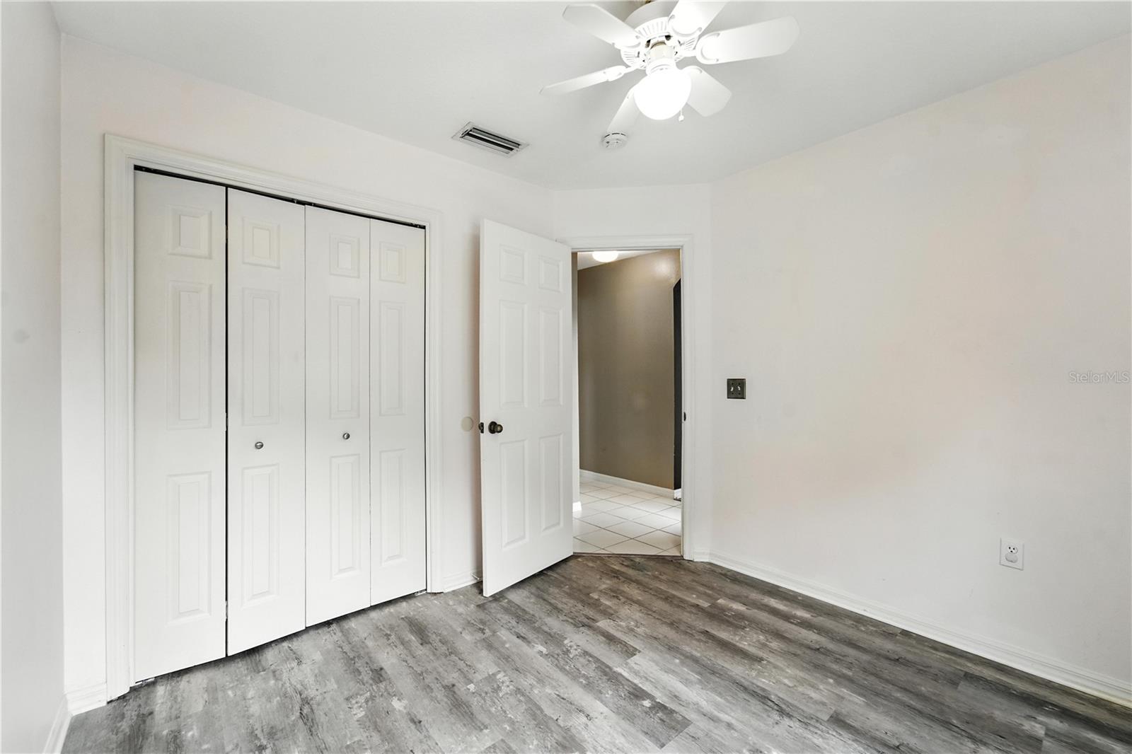 Image 23 of 56 For 1725 Bondurant Way