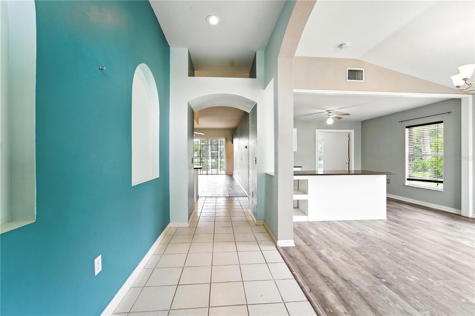 Image 32 of 56 For 1725 Bondurant Way