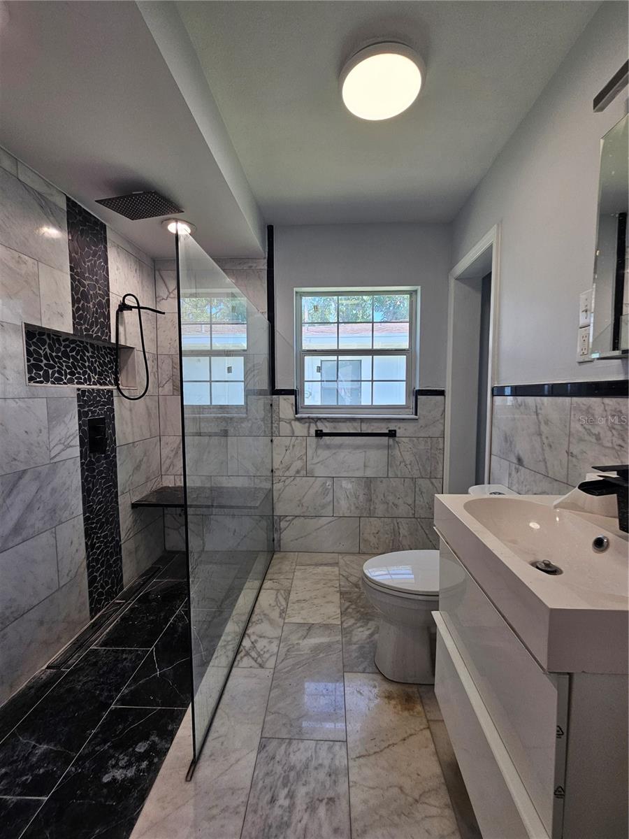 Image 10 of 15 For 123 Bosphorous Avenue