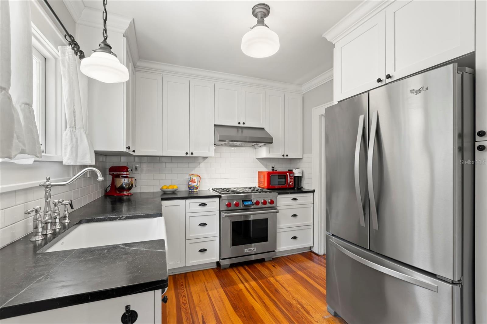 Image 22 of 63 For 1012 3rd Street N