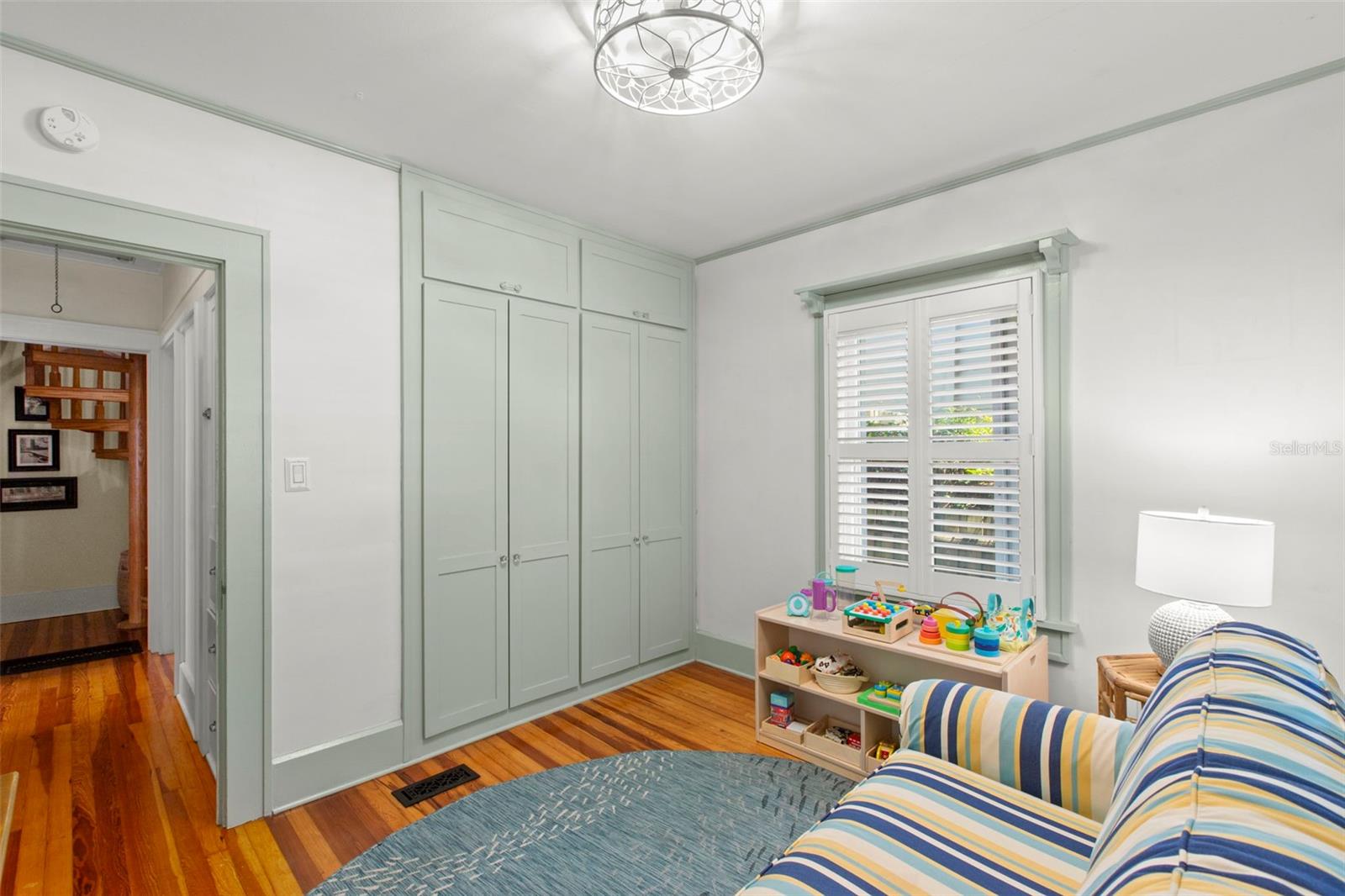 Image 46 of 63 For 1012 3rd Street N