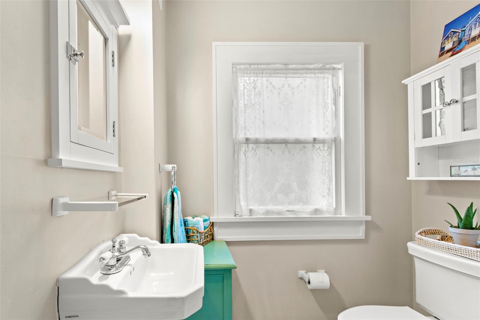 Image 48 of 63 For 1012 3rd Street N