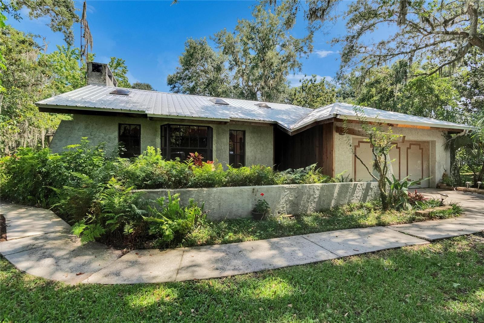 Image 3 of 100 For 3102 Trapnell Road