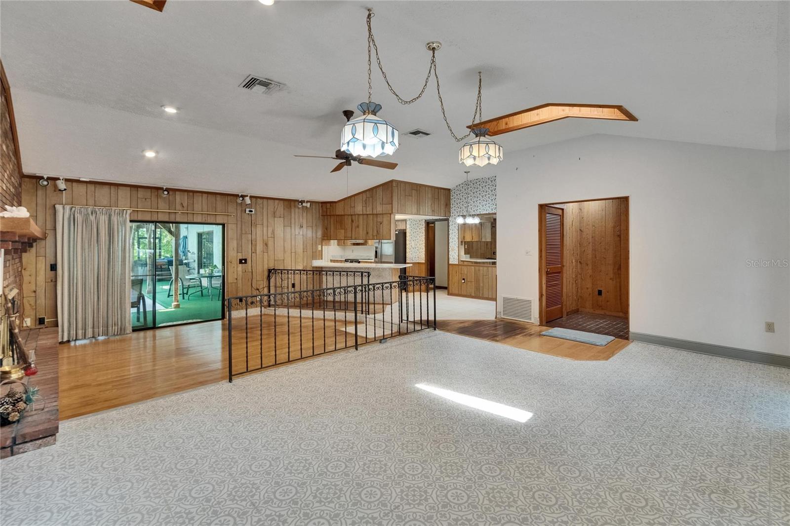 Image 77 of 100 For 3102 Trapnell Road