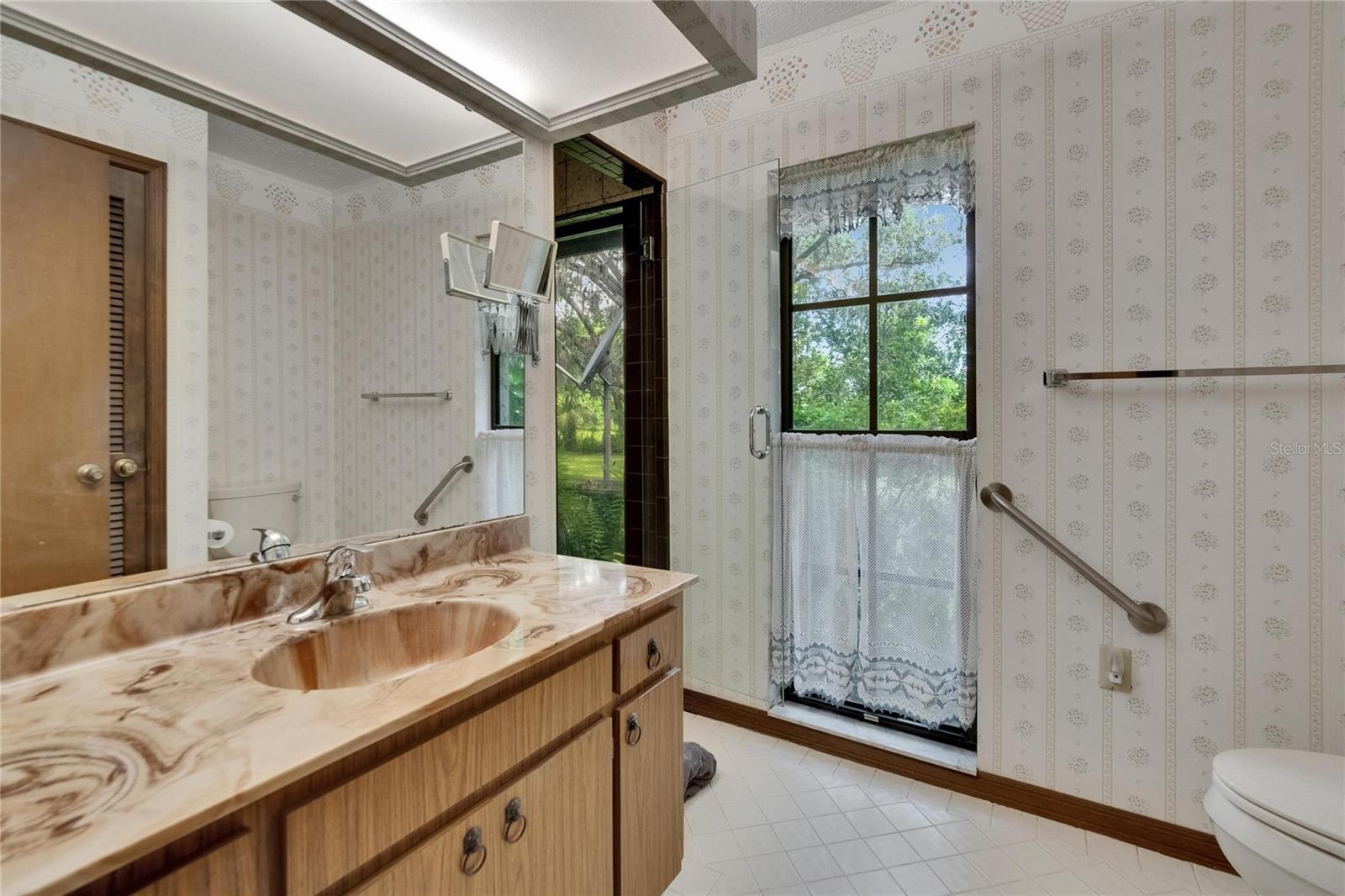 Image 95 of 100 For 3102 Trapnell Road