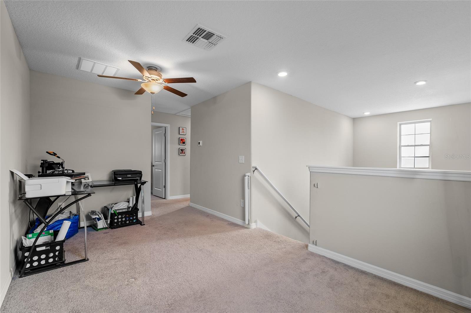 Image 21 of 33 For 610 Argyll Drive
