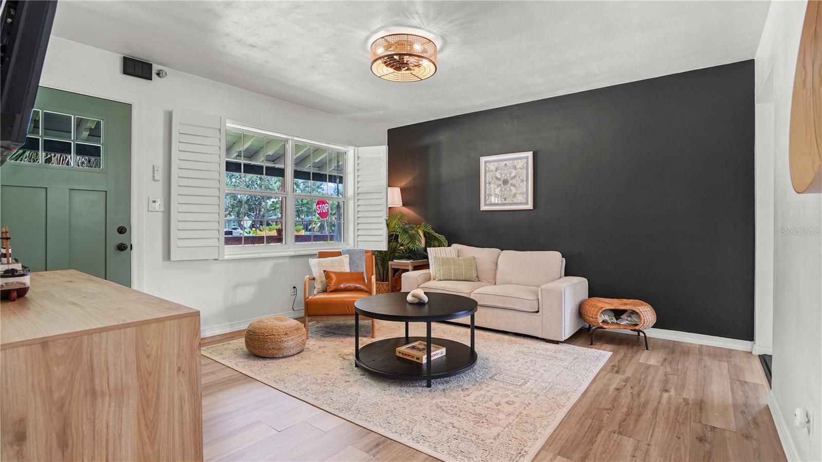Image 3 of 34 For 500 62nd Street S