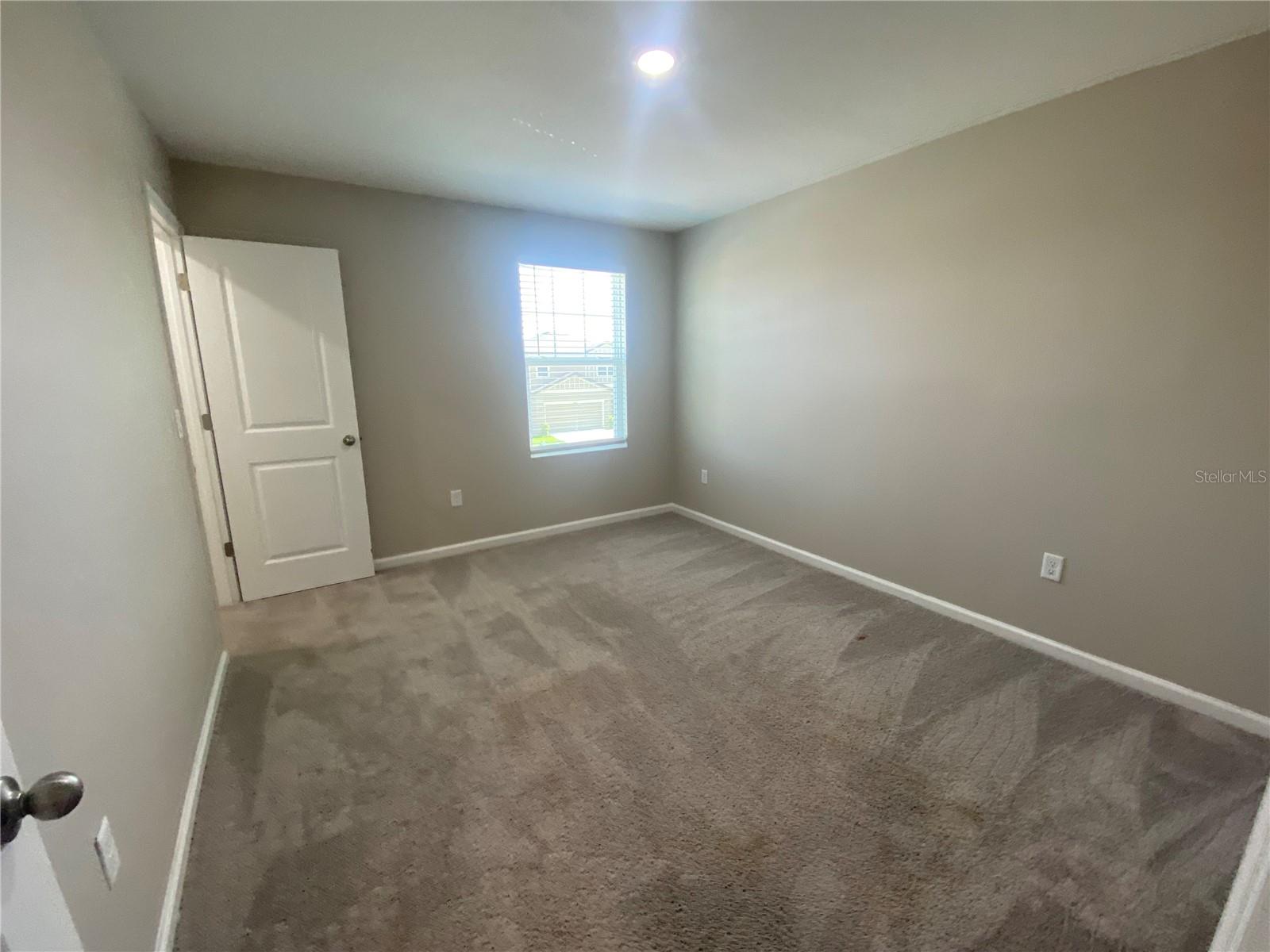 Listing photo id 9 for 35233 White Water Lily Way