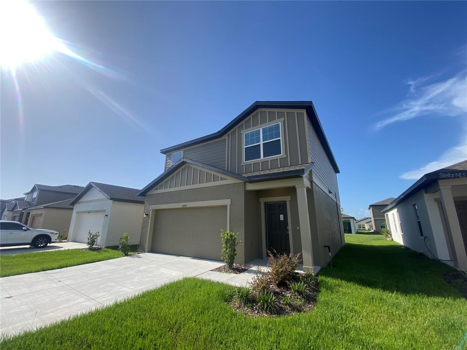 Listing photo id 3 for 35233 White Water Lily Way